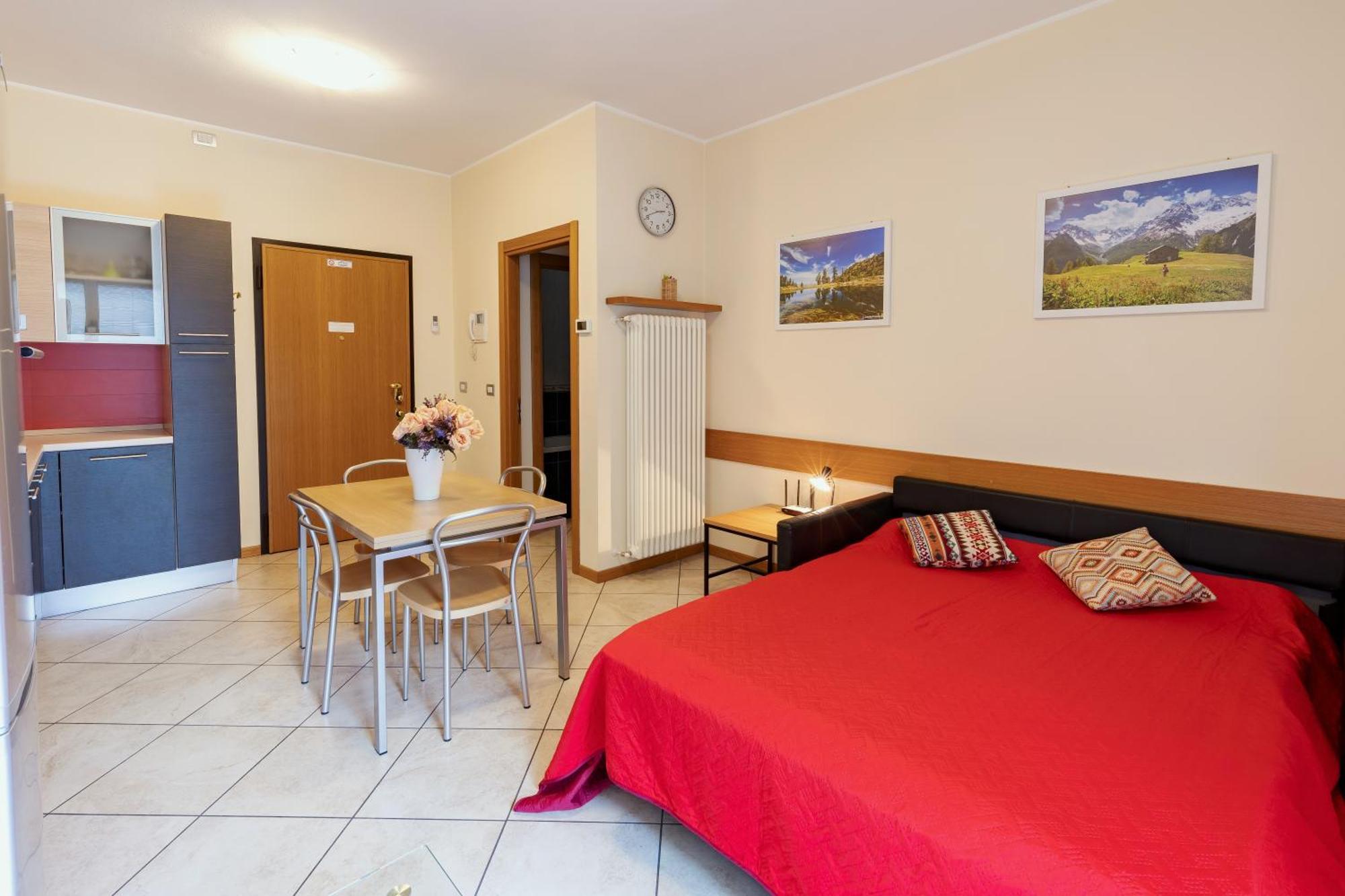 Apartmán Residenza Il Castello Sondrio Pokoj fotografie